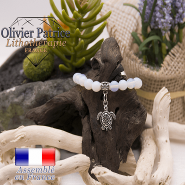 Bracelet opale et son charms tortue en alliage
