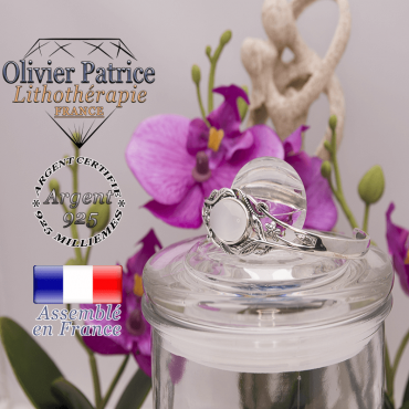 Bracelet cristal de roche ouvert avec fleurs en argent 925