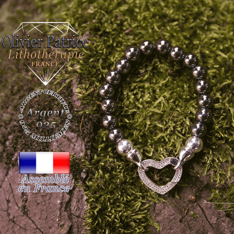 Bracelet hématite avec son fermoir coeur en argent 925