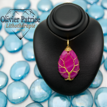 Arbre de vie en agate rose en forme de goutte d'eau
