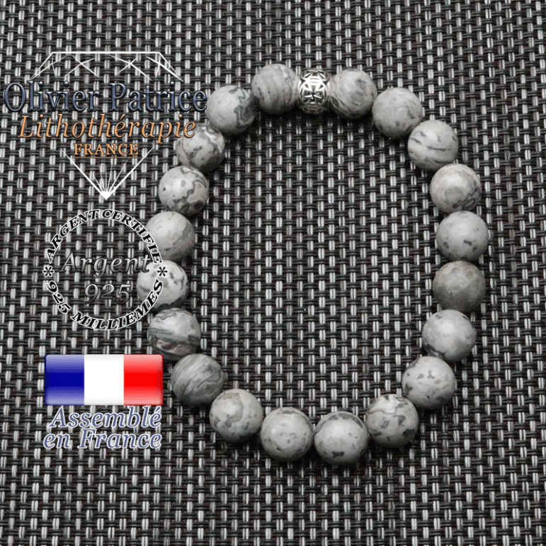 bracelet homme en pierre naturelle en jaspe crazy lace gris de 10mm et sa tete de mort en argent 925 de 10mm